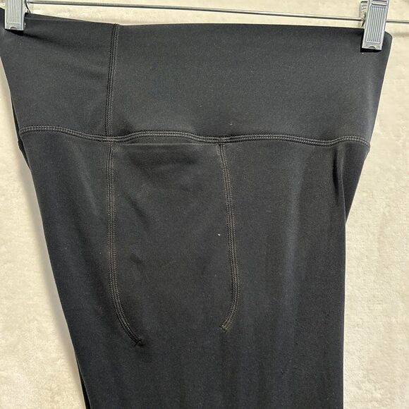 Under Armour Meridian Super Soft Stretch Cropped Leggings Women's Small Black - Picture 12 of 15